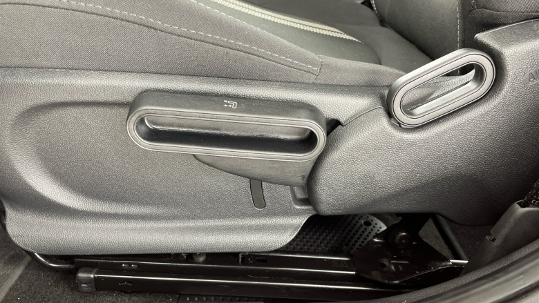 MINI Hatchback 2.0 Cooper S Sport II 5dr Auto [Comfort/Nav Pack] Petrol Hatchback